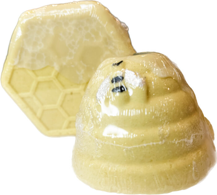 bee hive honeycomb bath bomb just peachy
